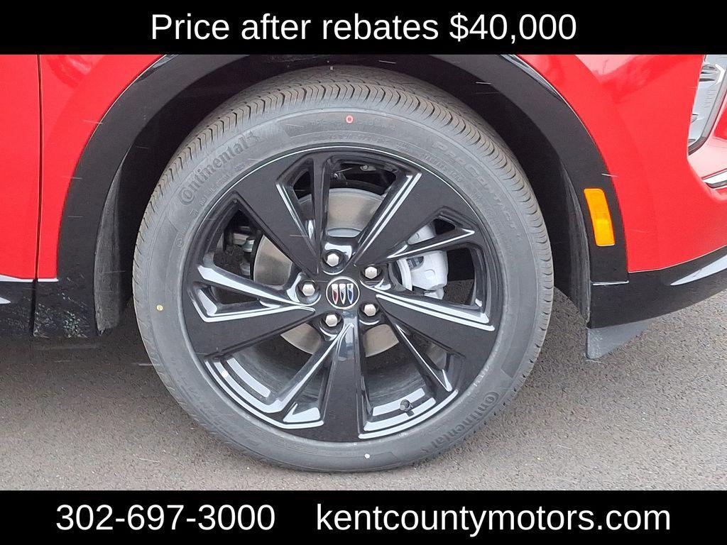 new 2025 Buick Envision car, priced at $39,000