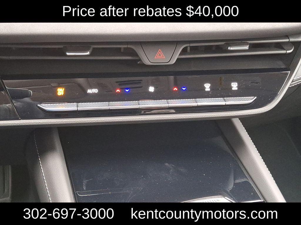 new 2025 Buick Envision car, priced at $39,000