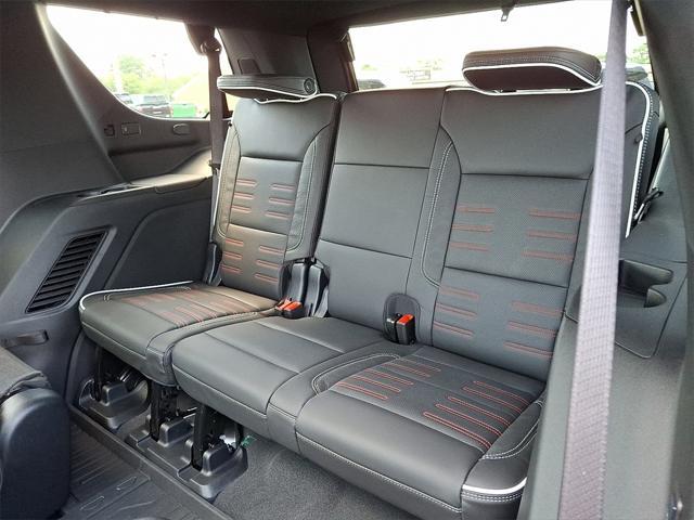 new 2025 GMC Yukon car, priced at $101,119