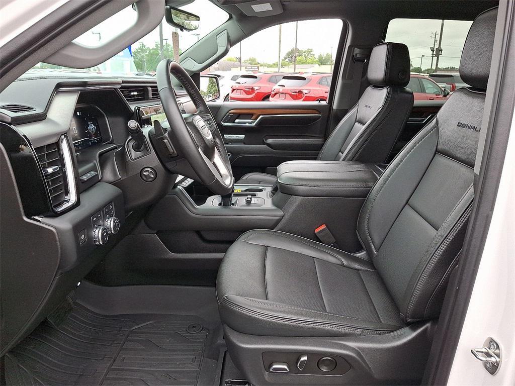 used 2023 GMC Sierra 1500 car, priced at $55,000