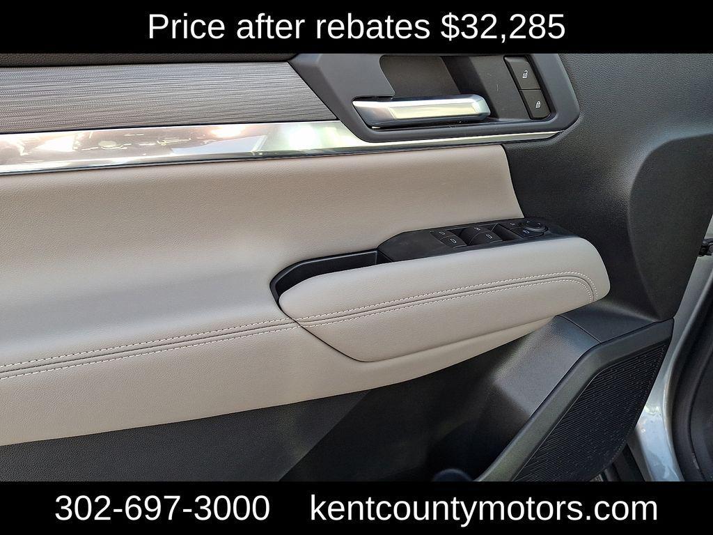 new 2026 GMC Terrain car, priced at $32,285