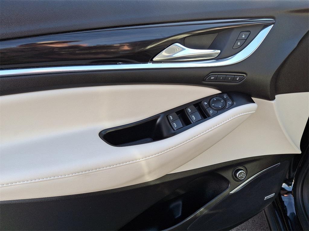 used 2024 Buick Enclave car, priced at $39,500