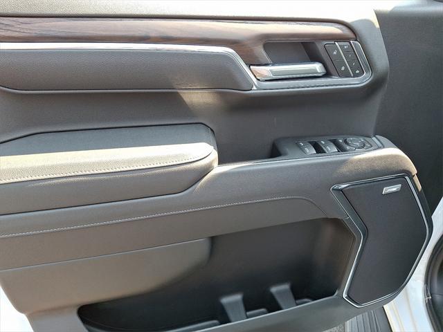 new 2025 GMC Sierra 1500 car, priced at $57,780