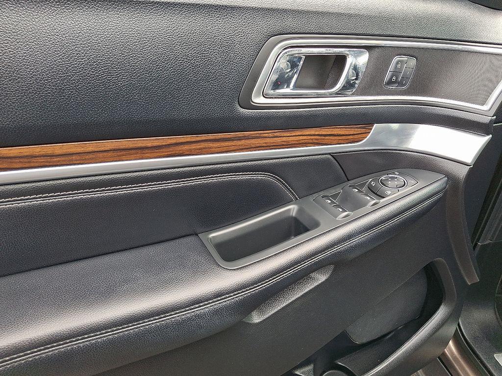 used 2016 Ford Explorer car, priced at $13,000