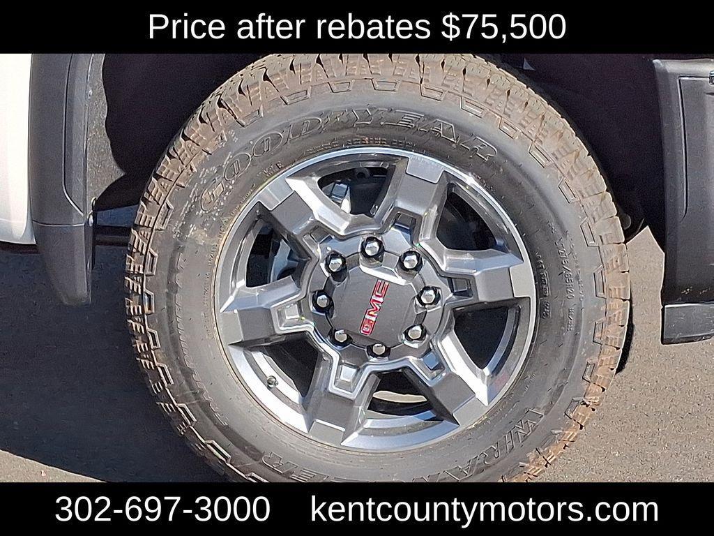 new 2025 GMC Sierra 2500 car, priced at $75,500