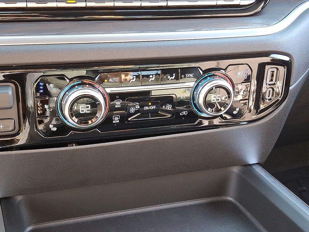 new 2025 GMC Sierra 2500 car, priced at $76,600