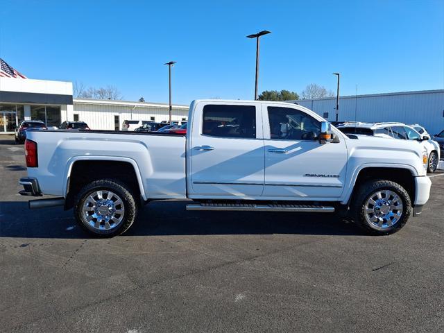 used 2015 GMC Sierra 2500 car, priced at $41,500