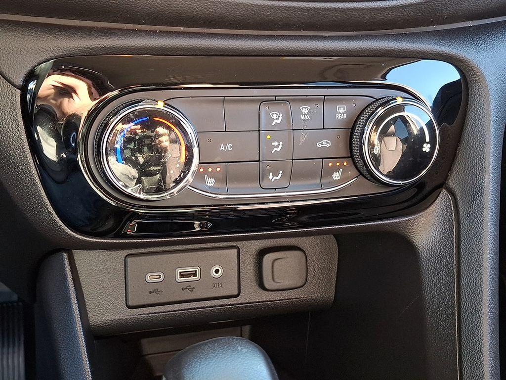 used 2023 Buick Encore GX car, priced at $22,500