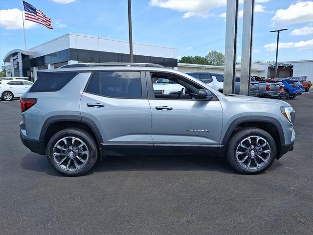 new 2025 GMC Terrain car, priced at $35,590