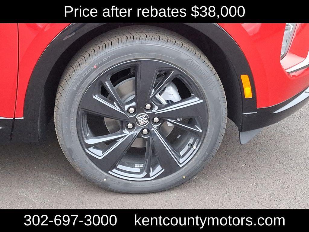 new 2025 Buick Envision car, priced at $38,000