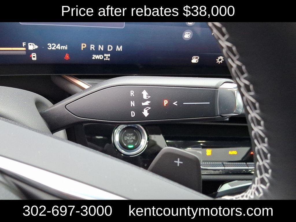 new 2025 Buick Envision car, priced at $38,000