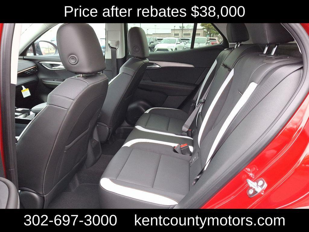 new 2025 Buick Envision car, priced at $38,000