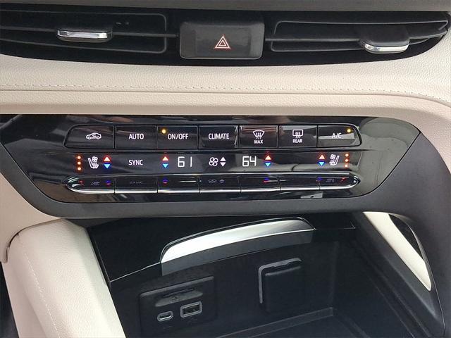 used 2021 Buick Envision car, priced at $26,500
