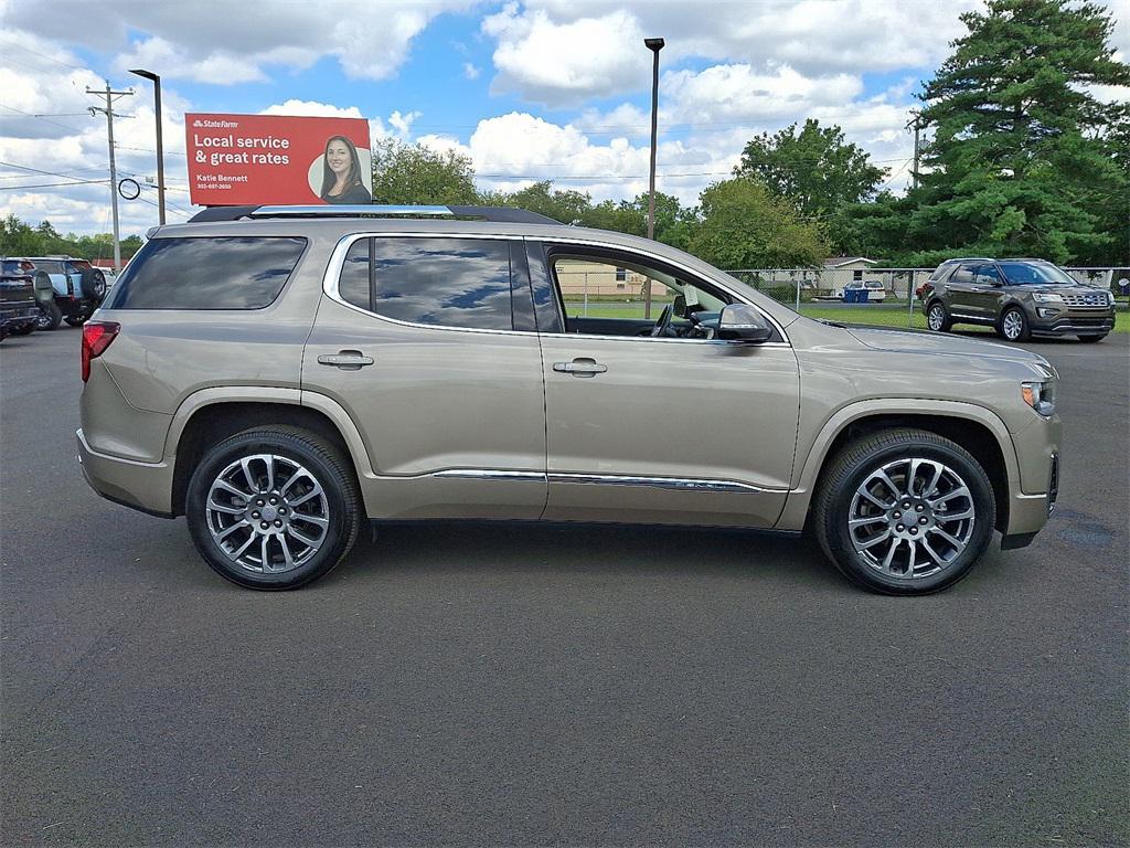 used 2022 GMC Acadia car, priced at $28,000