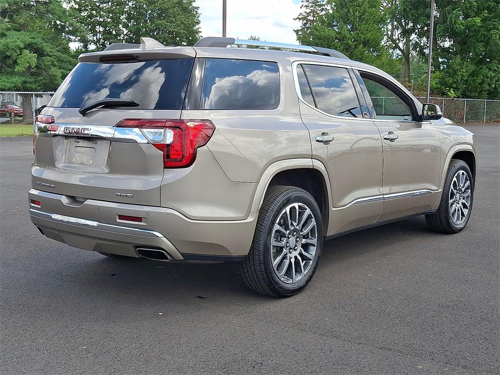 used 2022 GMC Acadia car, priced at $28,000