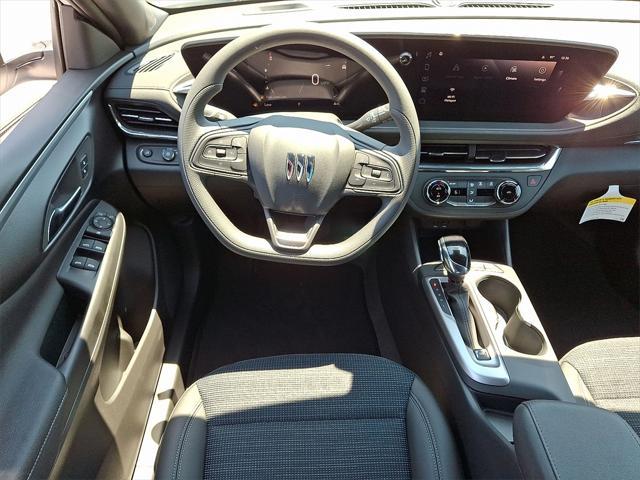 new 2025 Buick Envista car, priced at $24,590