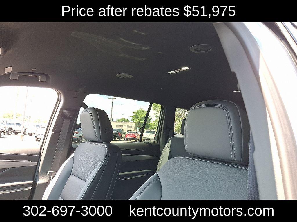 new 2026 Buick Enclave car, priced at $51,975