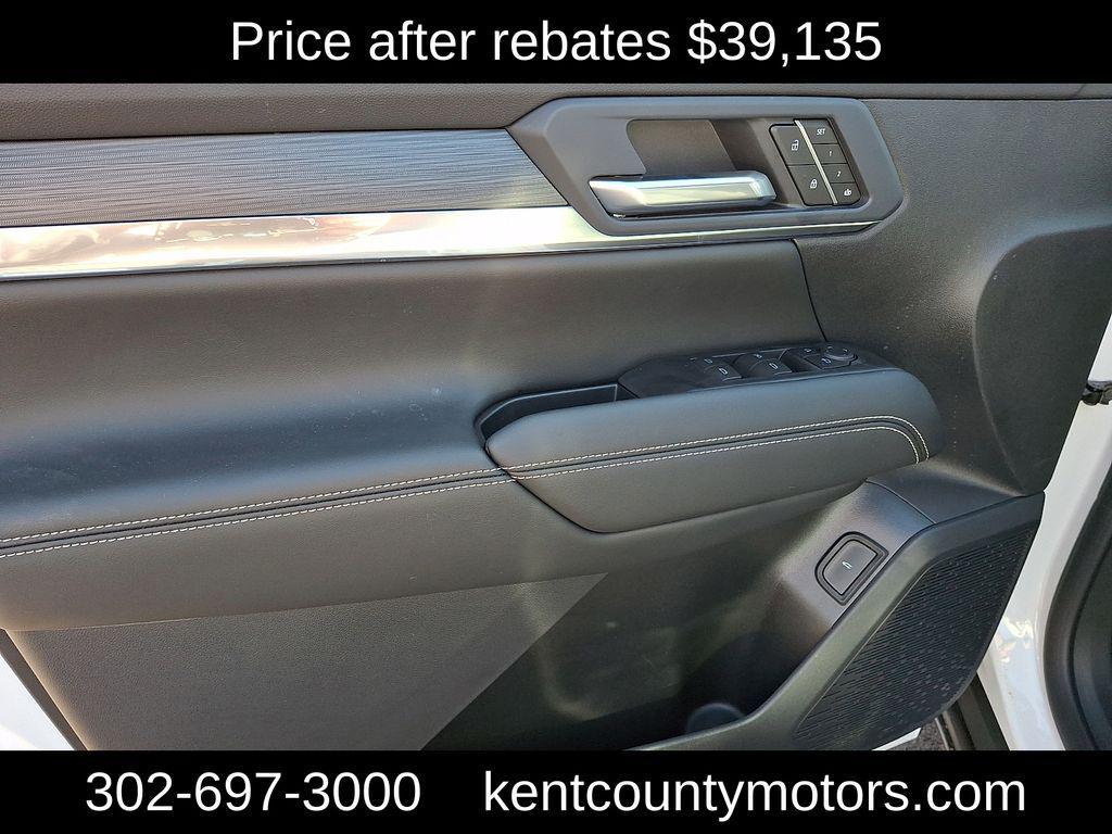 new 2026 GMC Terrain car, priced at $39,135