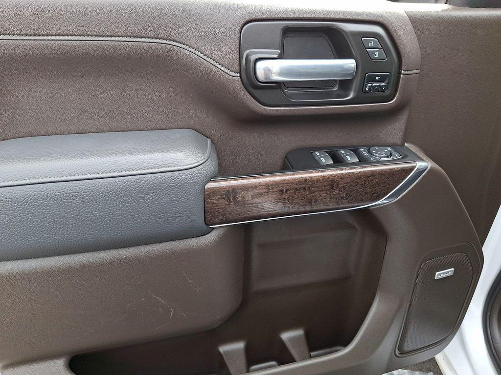 used 2023 GMC Sierra 2500 car, priced at $63,000