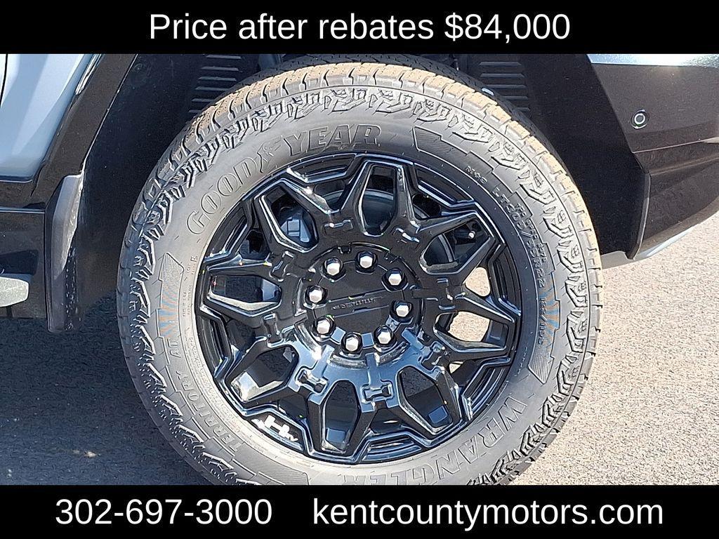 new 2025 GMC HUMMER EV SUV car, priced at $84,000