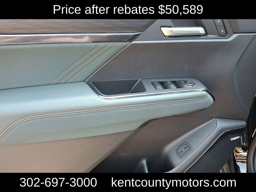 new 2025 GMC Acadia car, priced at $50,589