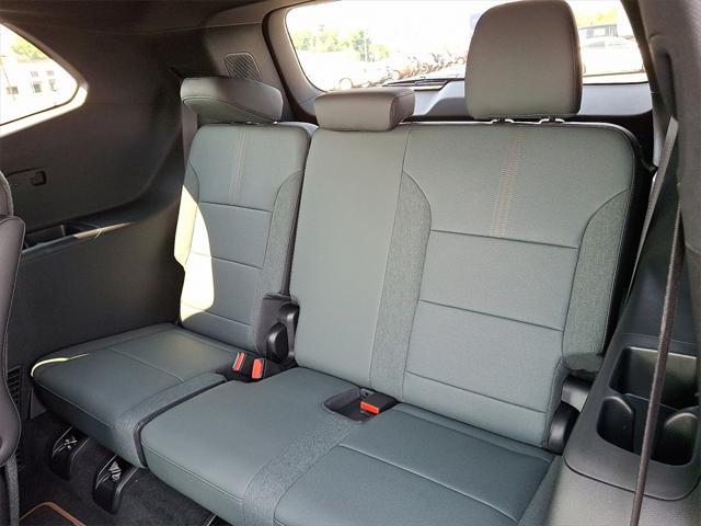 new 2025 GMC Acadia car, priced at $53,589