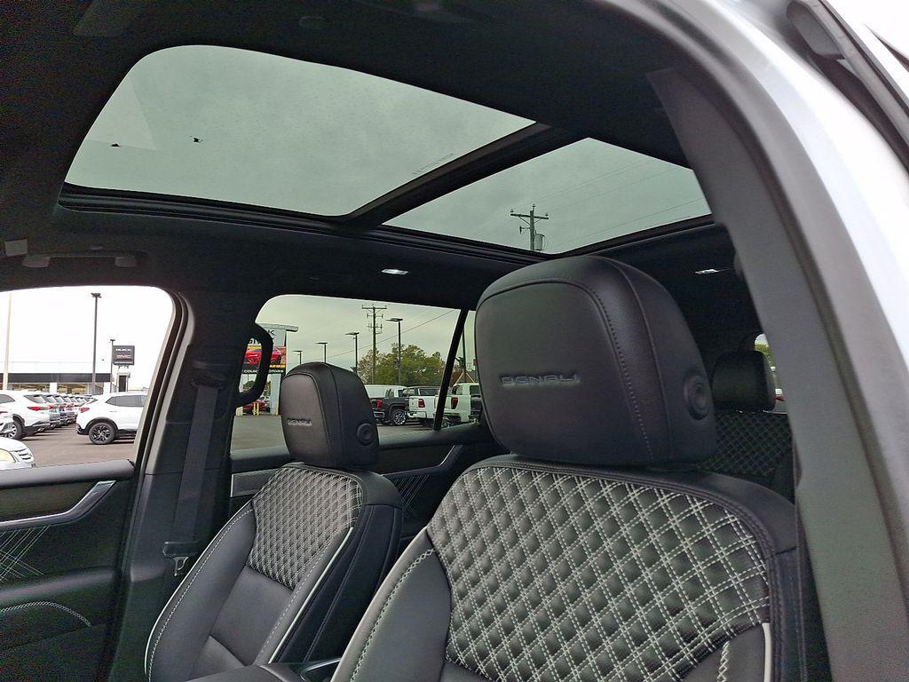 used 2024 GMC Acadia car, priced at $50,000