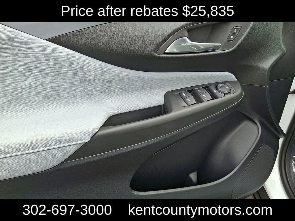 new 2026 Buick Envista car, priced at $25,835