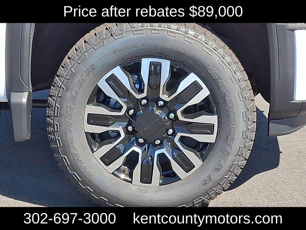 new 2025 GMC Sierra 2500 car, priced at $89,000