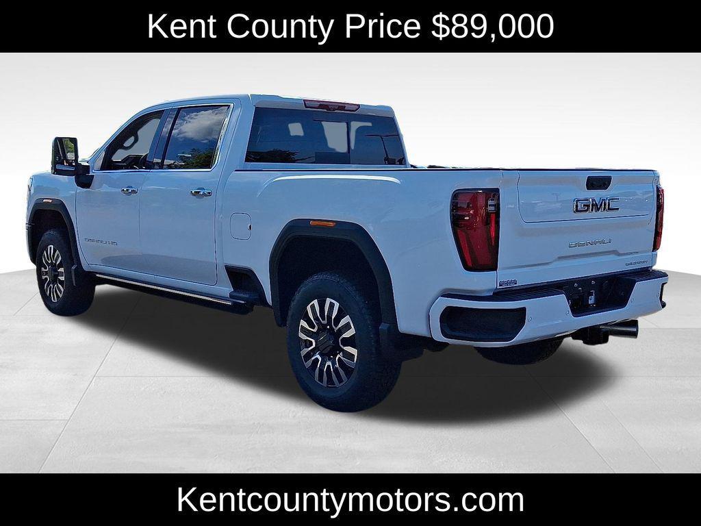 new 2025 GMC Sierra 2500 car, priced at $89,000