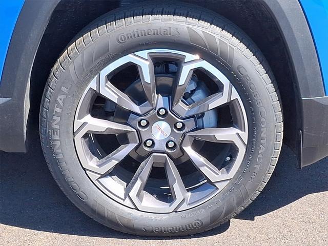 new 2025 GMC Terrain car, priced at $37,670