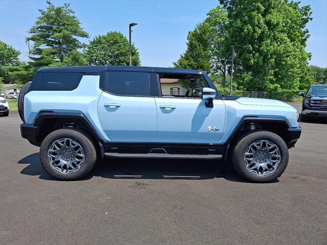 used 2025 GMC HUMMER EV SUV car, priced at $85,000