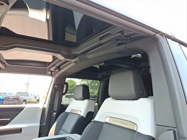 used 2025 GMC HUMMER EV SUV car, priced at $85,000