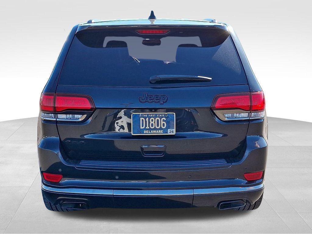 used 2015 Jeep Grand Cherokee car, priced at $15,500