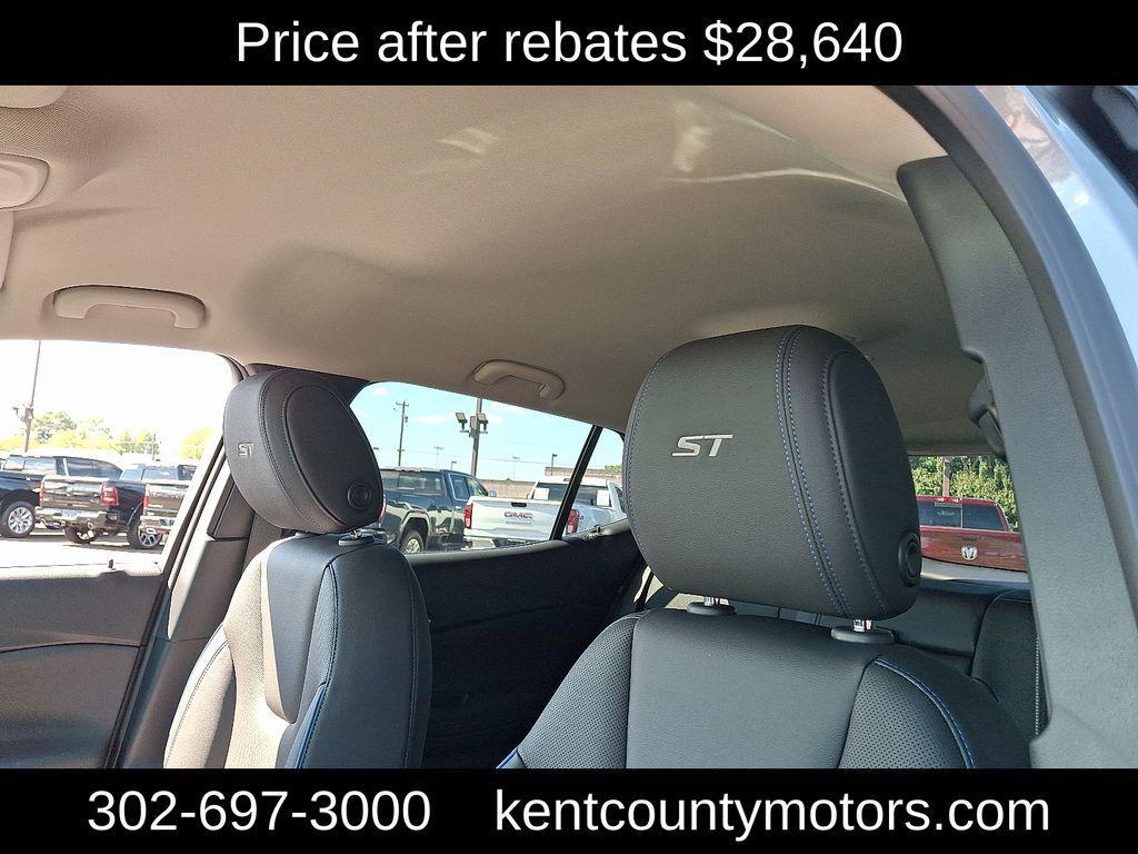 new 2026 Buick Encore GX car, priced at $28,640