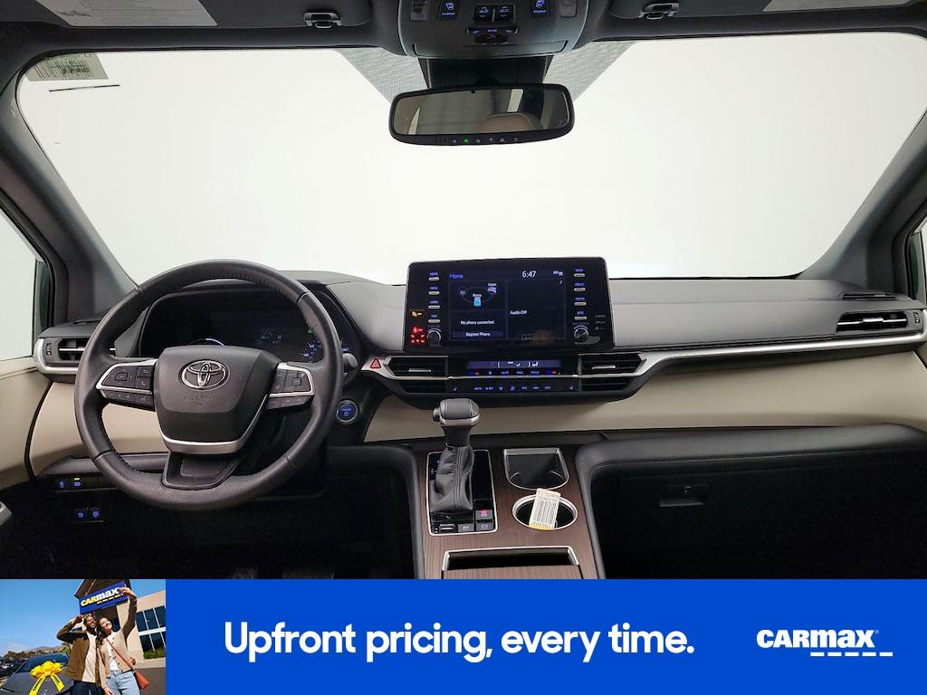used 2022 Toyota Sienna car, priced at $42,998