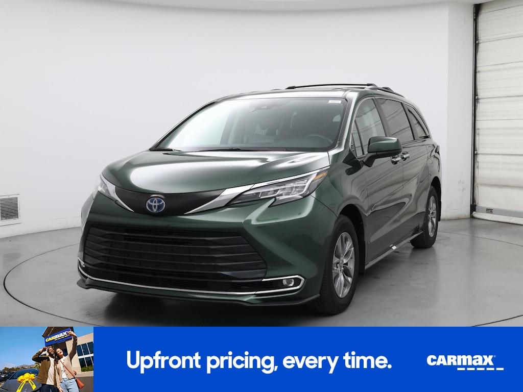 used 2022 Toyota Sienna car, priced at $42,998