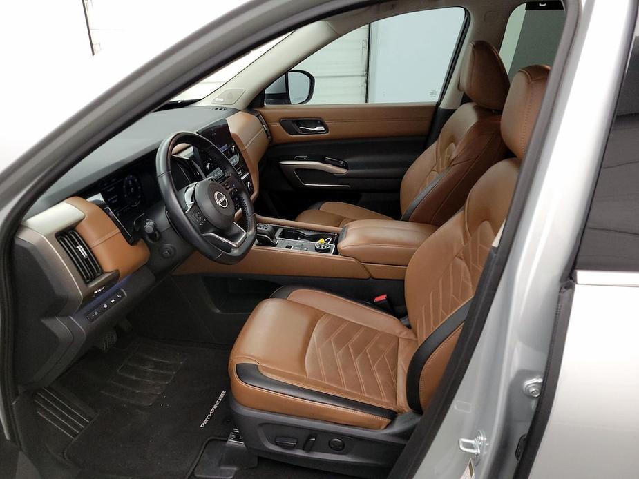 used 2023 Nissan Pathfinder car, priced at $39,998