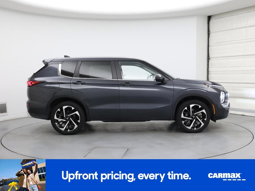 used 2024 Mitsubishi Outlander car, priced at $25,998
