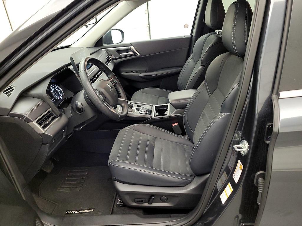 used 2024 Mitsubishi Outlander car, priced at $25,998