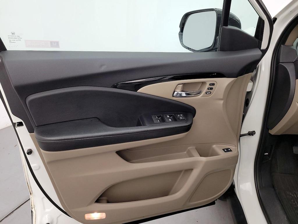 used 2018 Honda Pilot car, priced at $24,998