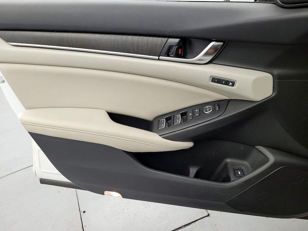 used 2020 Honda Accord Hybrid car, priced at $27,998