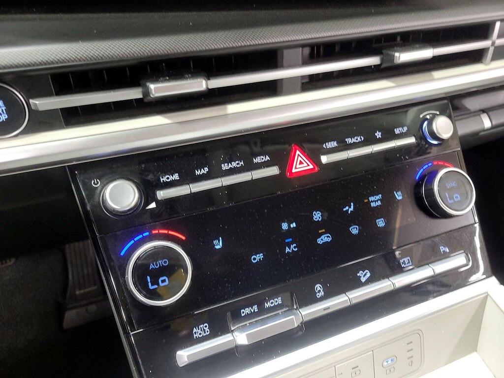 used 2024 Hyundai Santa Fe car, priced at $35,998