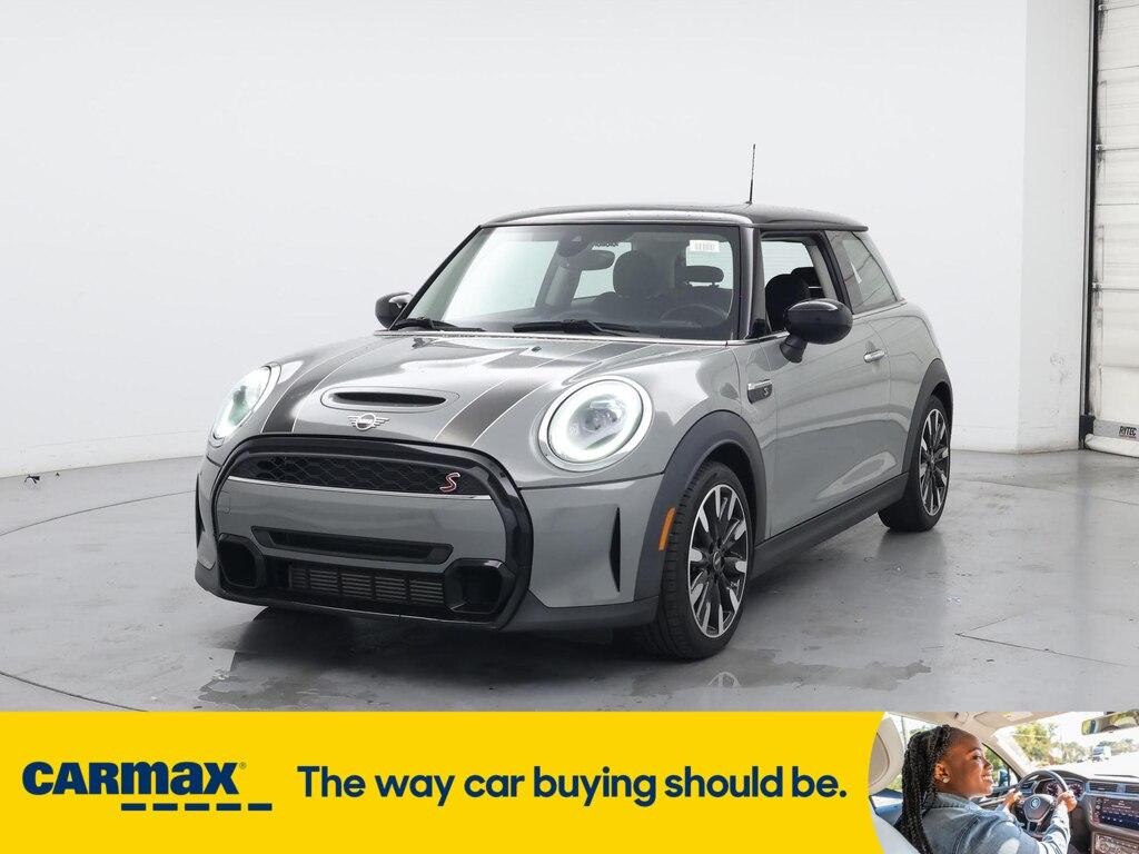 used 2023 MINI Hardtop car, priced at $27,998