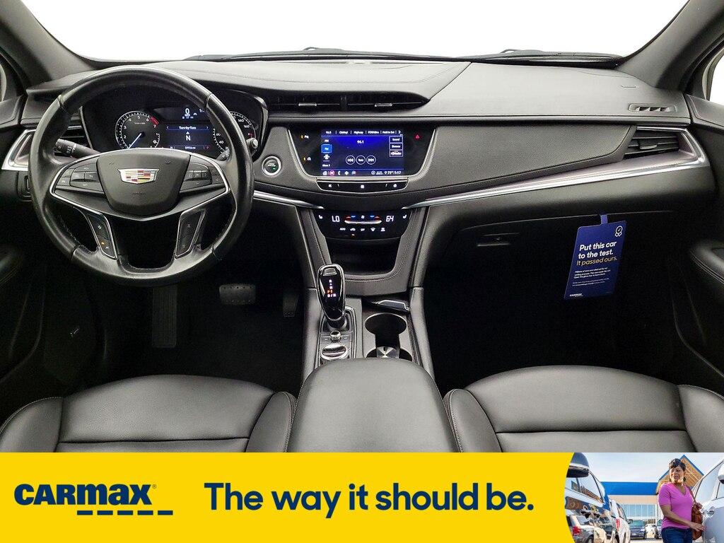 used 2020 Cadillac XT5 car, priced at $22,998