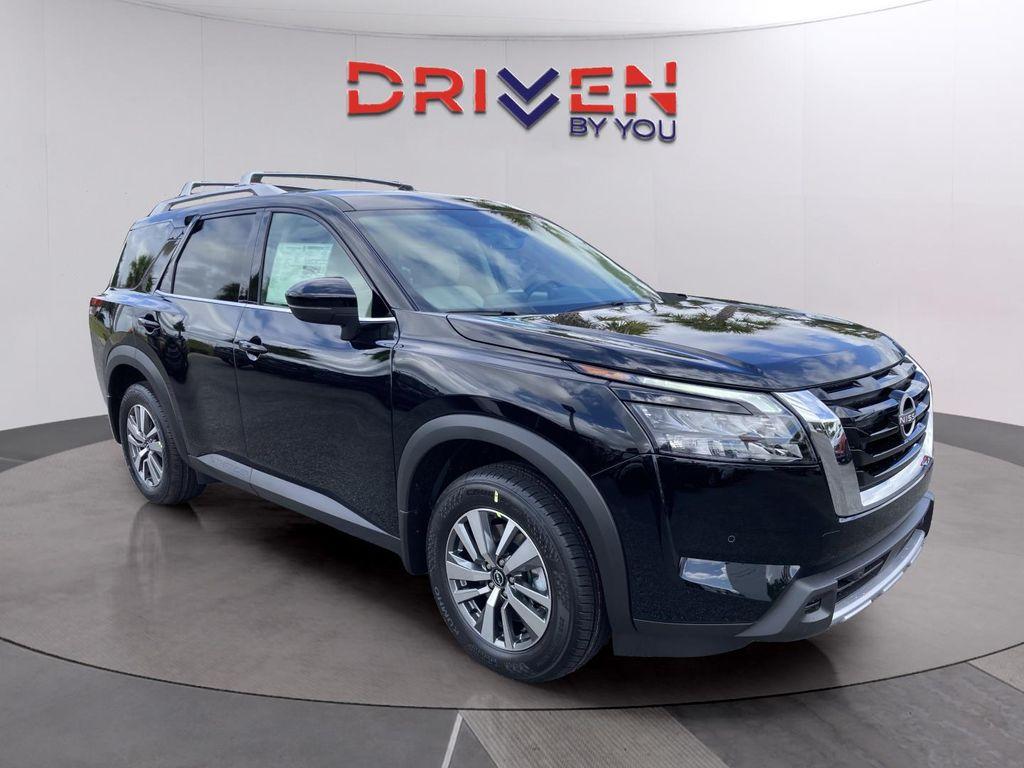 new 2025 Nissan Pathfinder car, priced at $36,156