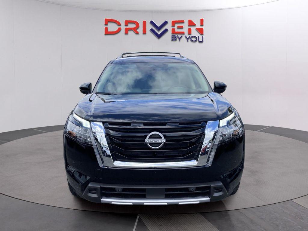 new 2025 Nissan Pathfinder car, priced at $36,156
