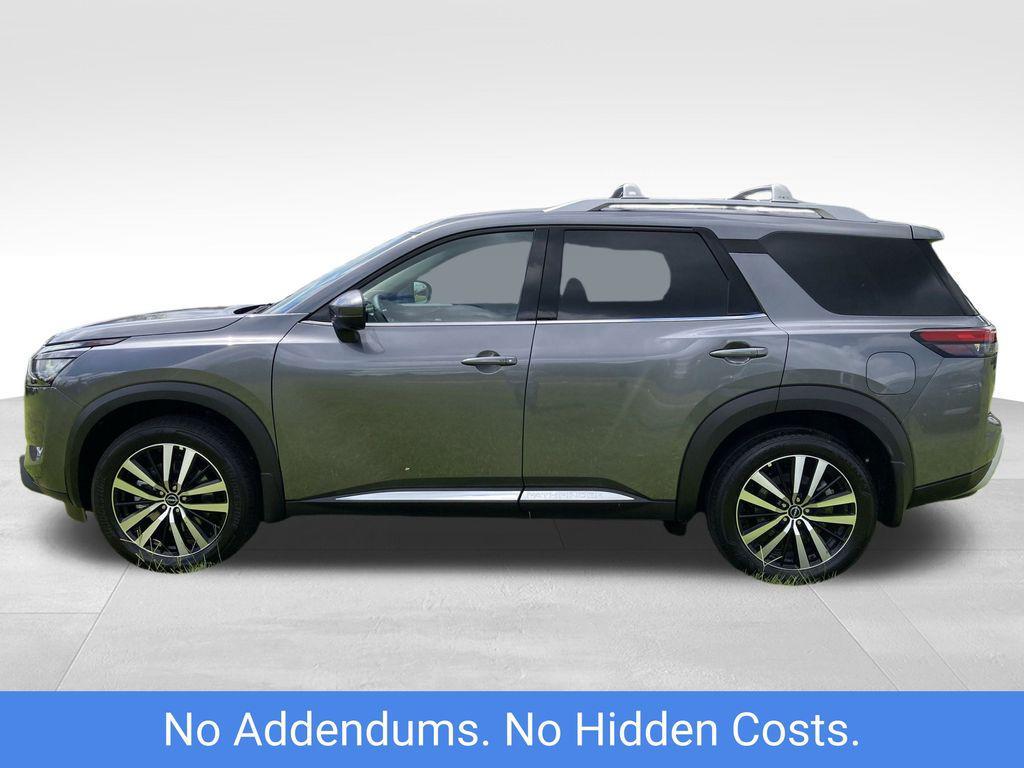 new 2025 Nissan Pathfinder car, priced at $47,790