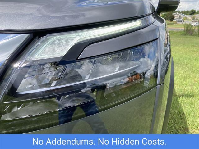 new 2025 Nissan Pathfinder car, priced at $48,990