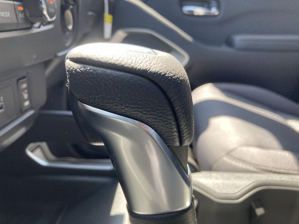 new 2025 Nissan Frontier car, priced at $34,725